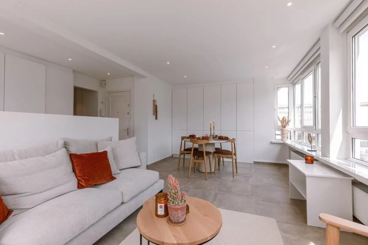 Huswell - Bright Modern Apartment Close To The Casino Oostende