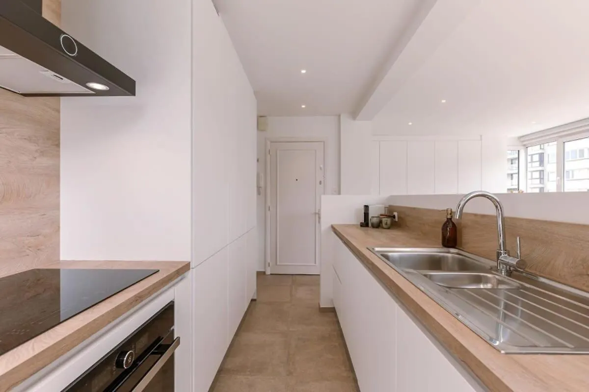 Huswell - Bright Modern Apartment Close To The Casino Oostende